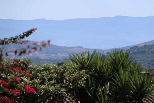 Afa House | Agréable villa - proche commodités mer et montagne