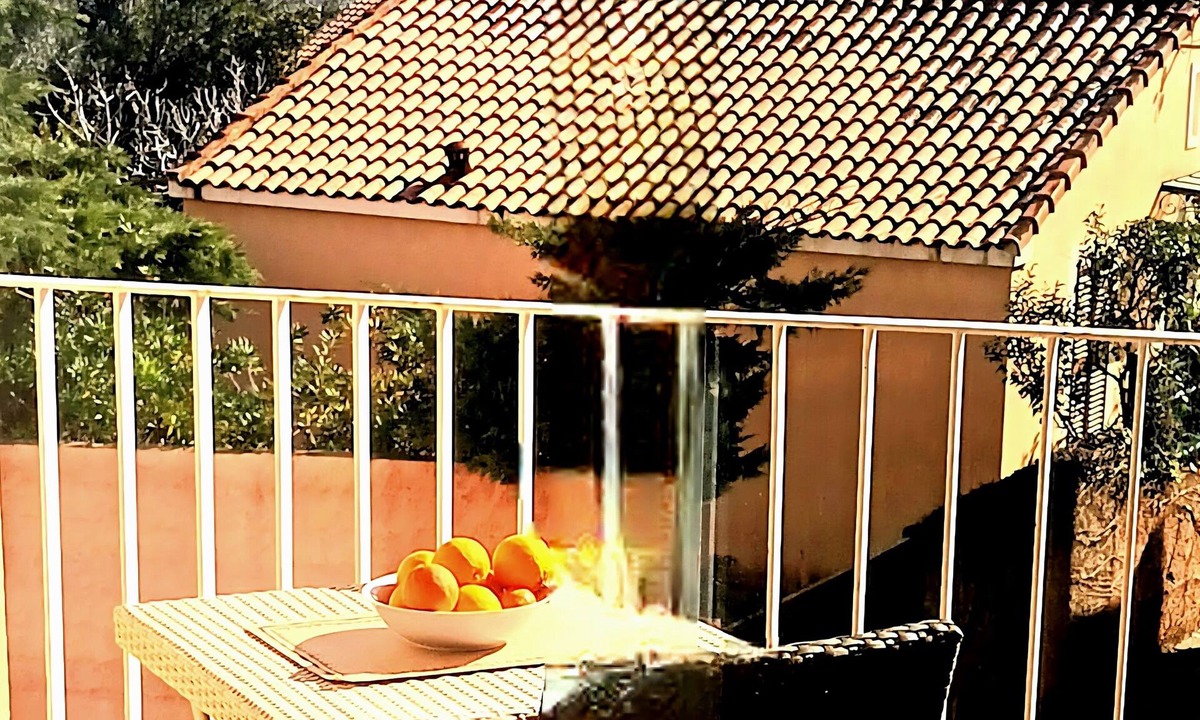 Erbalunga Apartment | Apartment with sea view