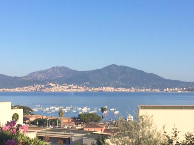 Porticcio Apartment | Appart 8 pers vue sur baie - Porticcio