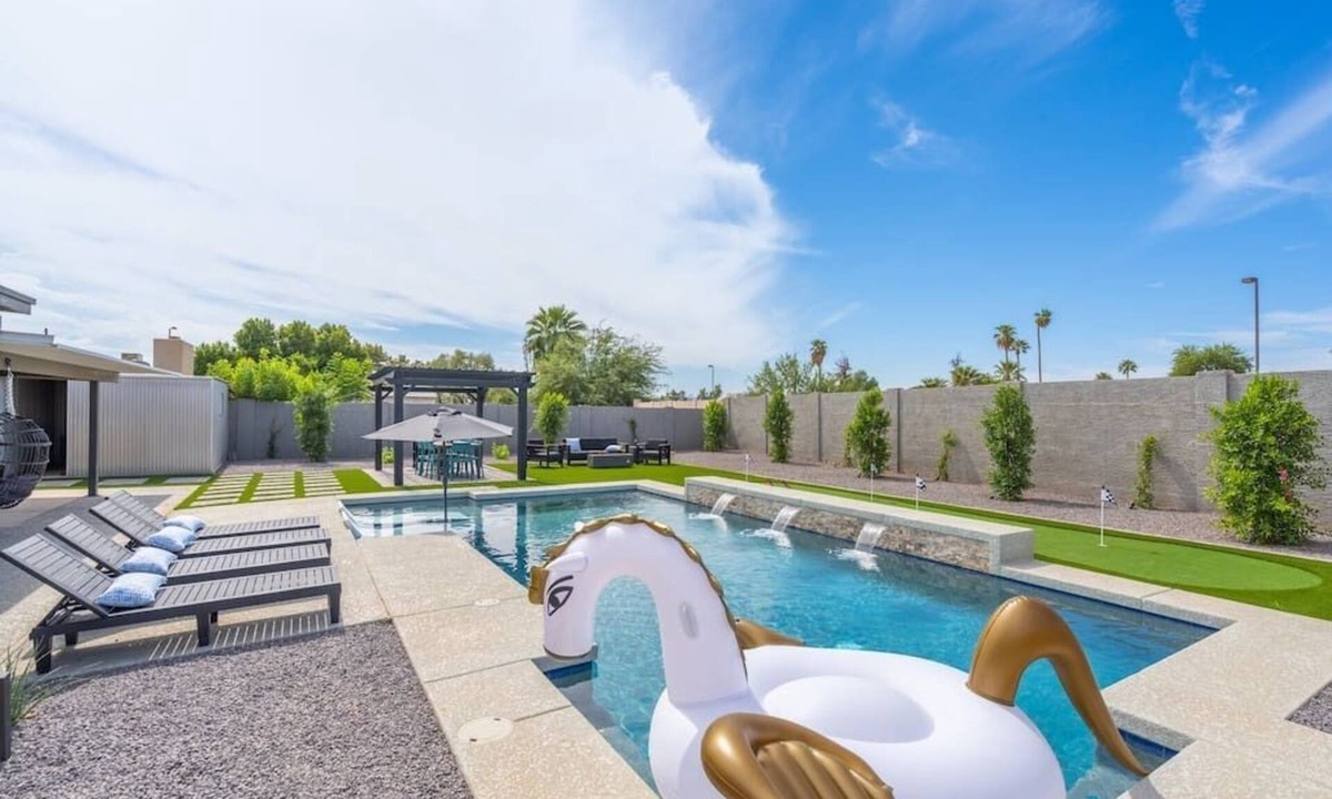 Camelback East House | BackyardOasis - FamilyRetreat Villa - HeatedPool