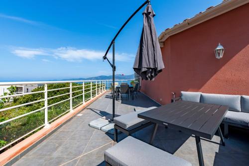 Pietrosella House | Canelli - Magnifique Vue Mer