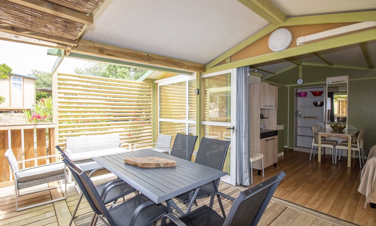 Pianotolli-Caldarello House | Chalet 'Tout Confort 4min Plage' with Shared Pool, Private Terrace and Air Conditioning