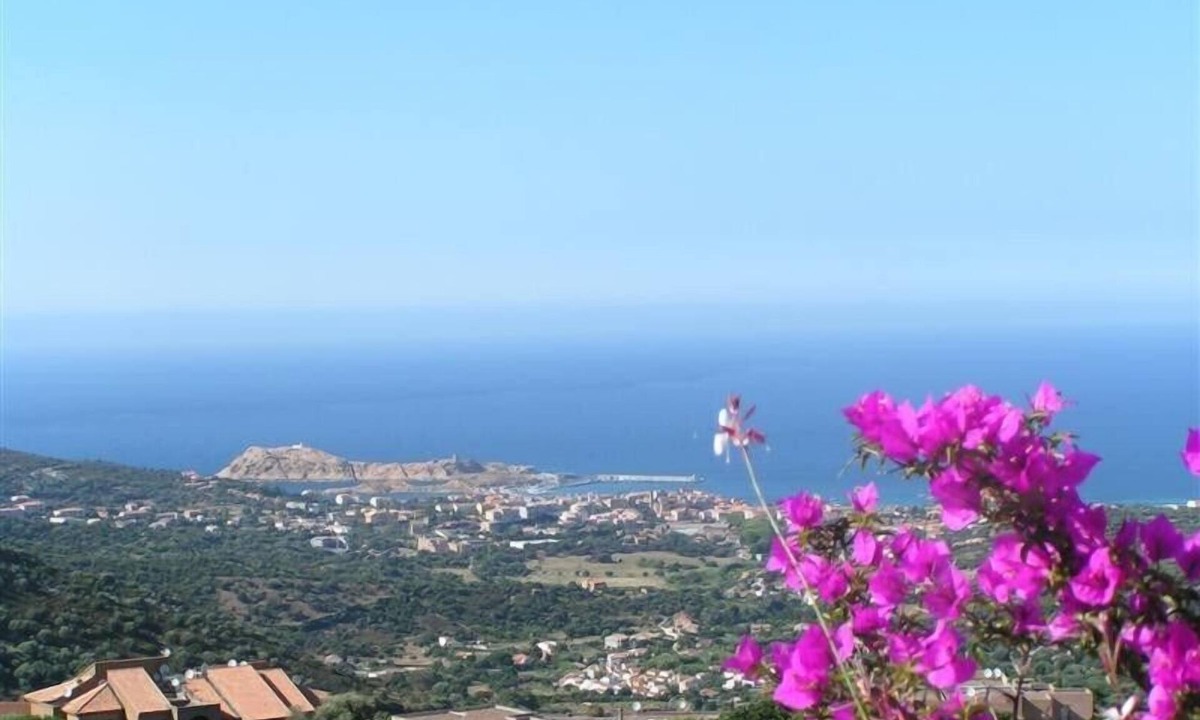 Santa-Reparata-di-Balagna House | Charming village house - classified 3 * -Beautiful terrace- 5mn Ile Rousse & Sea