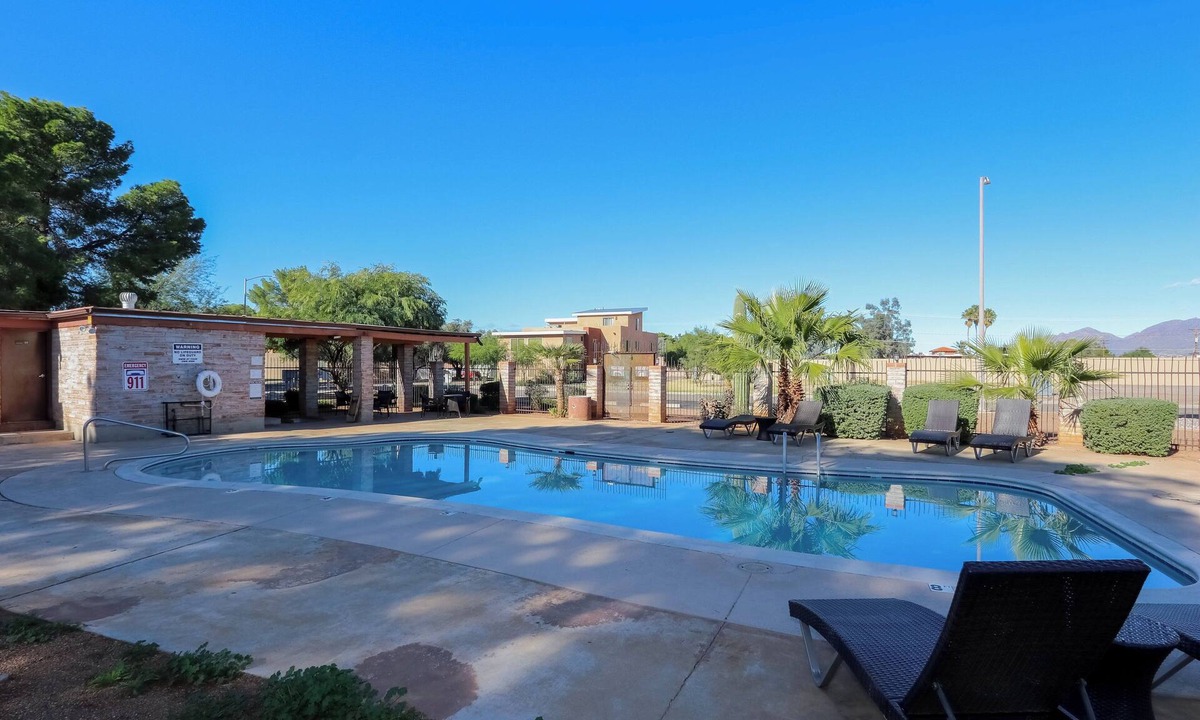 Tucson Condo | Charming Cozy, two bedroom, spacious condo!