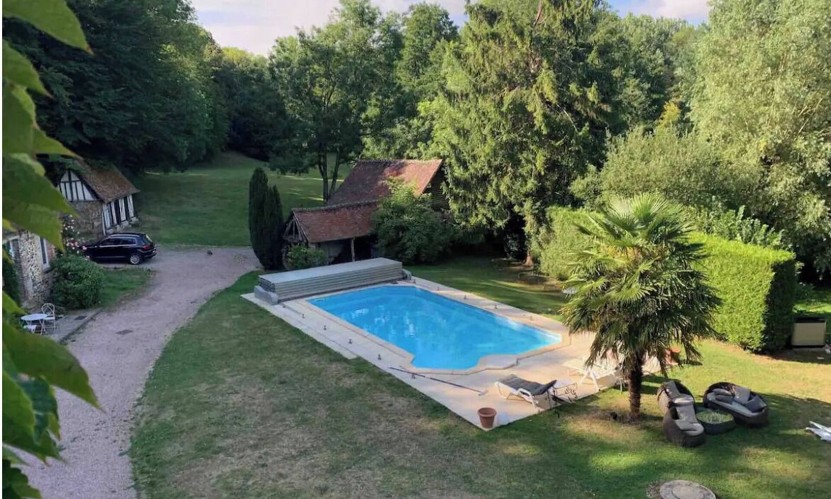 Lachapelle-aux-Pots House | Charming estate for up to 20 people, 1 hour from Paris, Quiet, heated pool