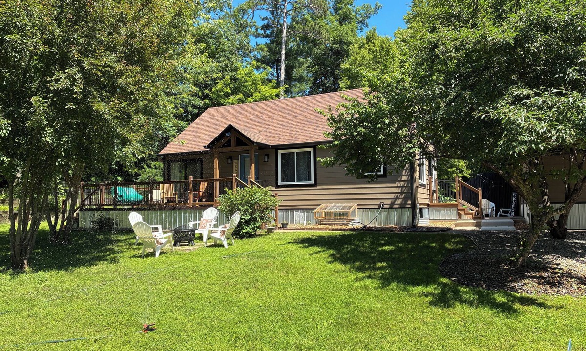 Nisswa House | Charming! Fun activities all year round. Bring your family and friends.