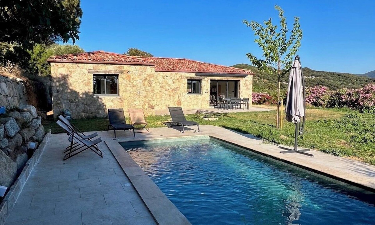 Viggianello Villa | Charming stone villa with swimming pool 5 minutes from the beach