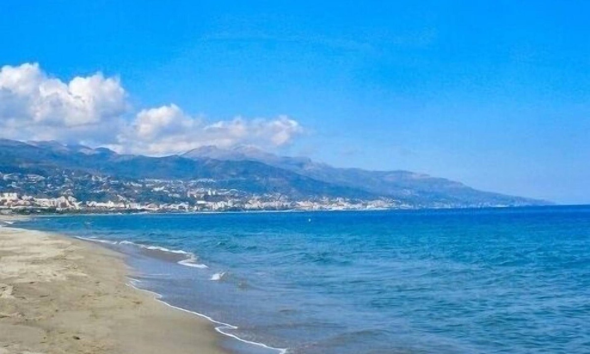 Pineto Apartment | CHARMING T3 75 M2 RESIDENCE STANDIND SECURIZED HUGE BEACH SAND 2 'ON FOOT