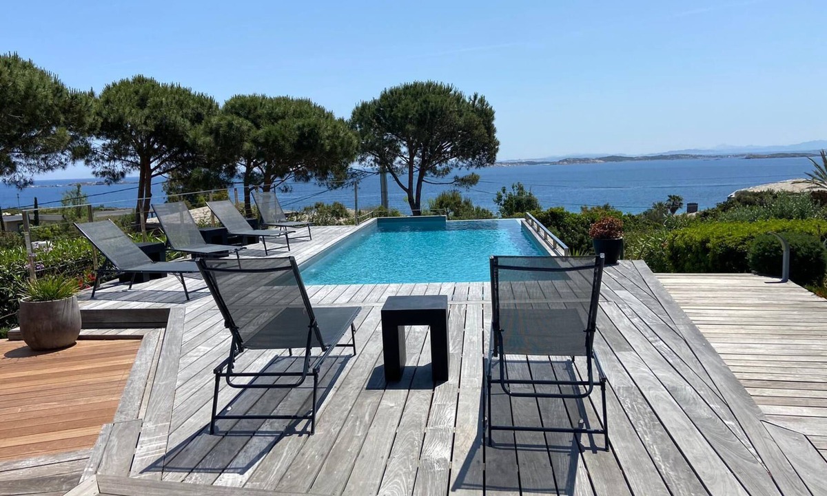 Bonifacio Villa | Completely renovated villa, sea view of the Lavezzi Islands with private pool