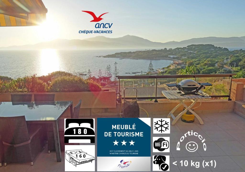 Porticcio Apartment | Douceur du soir - Duplex 45m2 - Terrasse - Jardinet - Wifi fibre - Plage à pied
