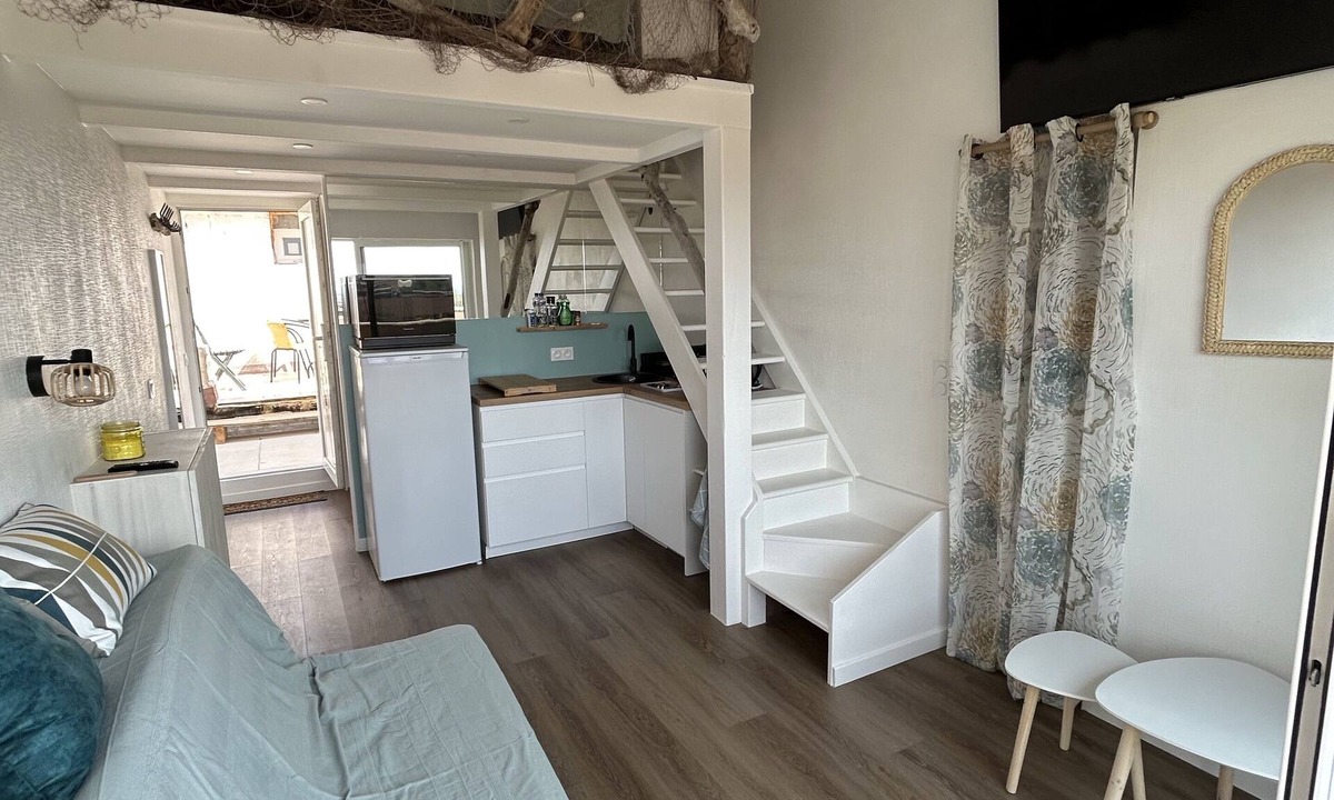 Calcatoggio Apartment | Duplex apartment with sea and pool view, 5-minute walk from the beach