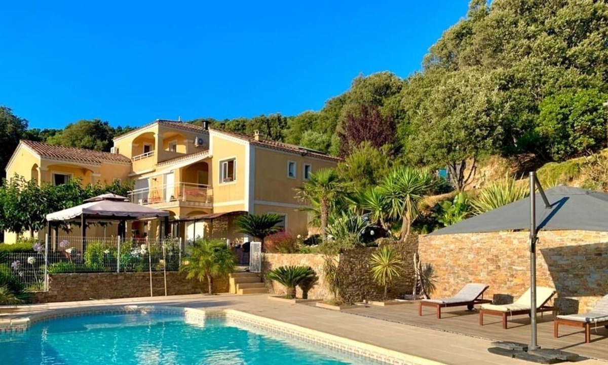 Granace Villa | Exceptional 4* quiet villa with heated swimming pool and magnificent sea view