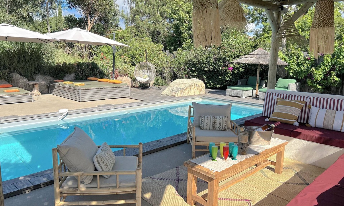 Cirendinu House | SUPERB CONTEMPORARY VILLA FOR LUXURY AND RELAXATION FOR 12/13 PEOPLE, WALKING DISTANCE FROM THE BEACH
