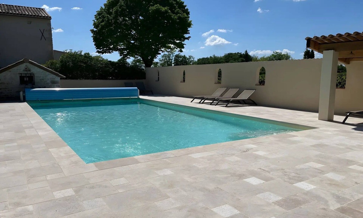 Le Garn House | Gîte "Le Jorance" with Private Terrace, Wi-Fi, and Air Conditioning