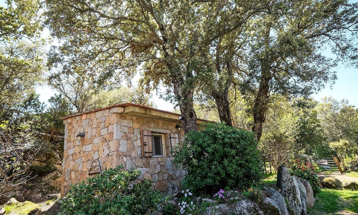 Porto-Vecchio House | house rental: stone sheepfold, Garden Quiet for family
