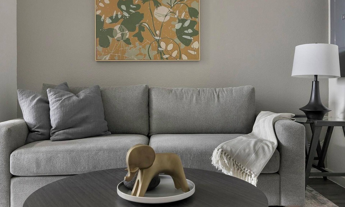 Tempe Apartment | Landing | Stylish Studio, Clubhouse