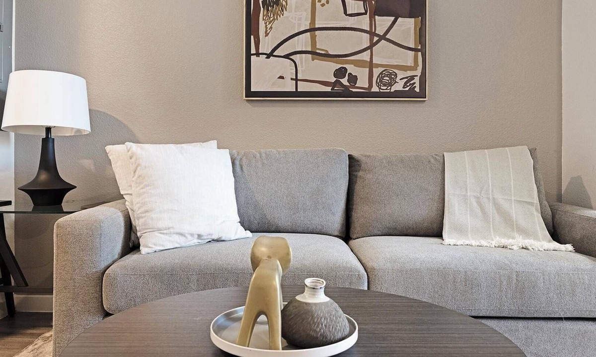 Tempe Apartment | Landing | Stylish Studio, Pool, Rooftop Lounge