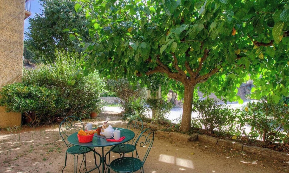 Alata House | Le 14802 - ALATA - Gîte