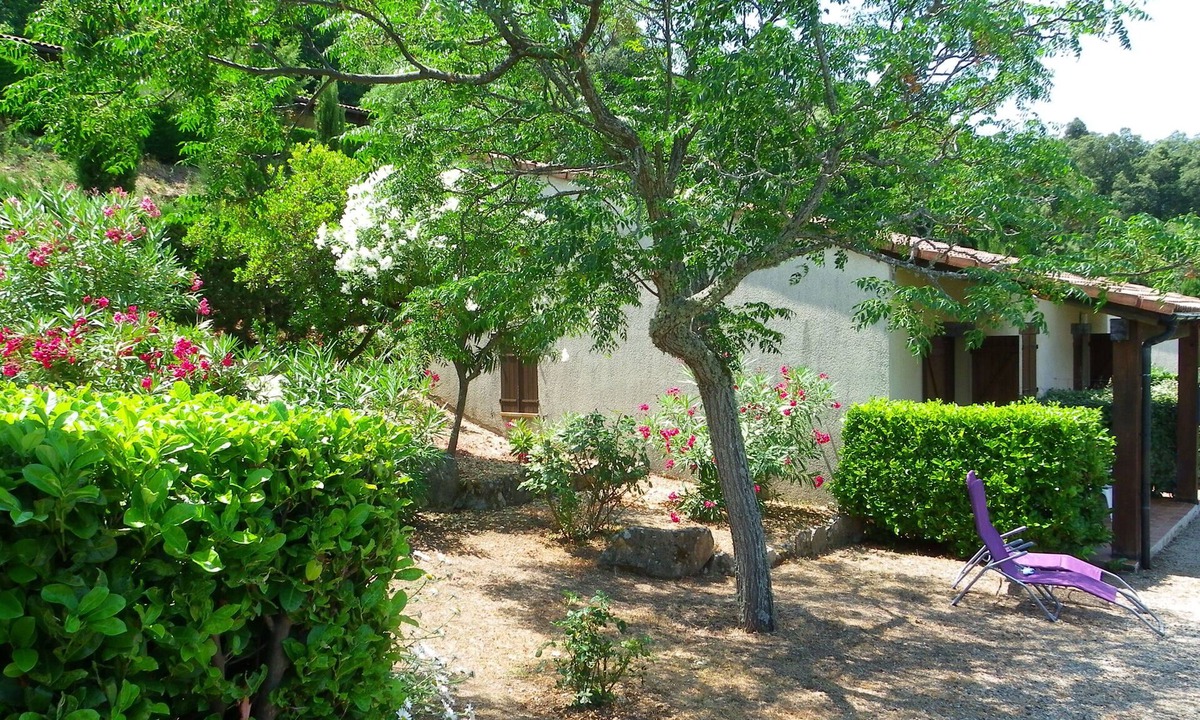 Vico House | LES BALCONS DE LA CHIUSA House for 2 people 1 bedroom in VICO 13 km from the beach