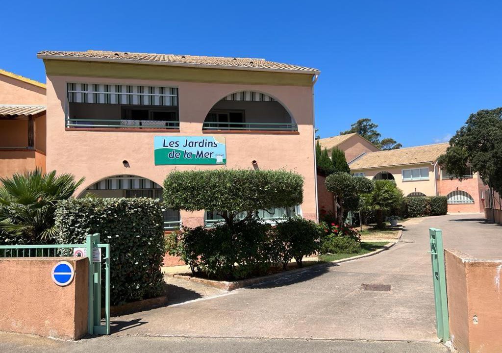 Bravone Apartment | Les jardins de la mer