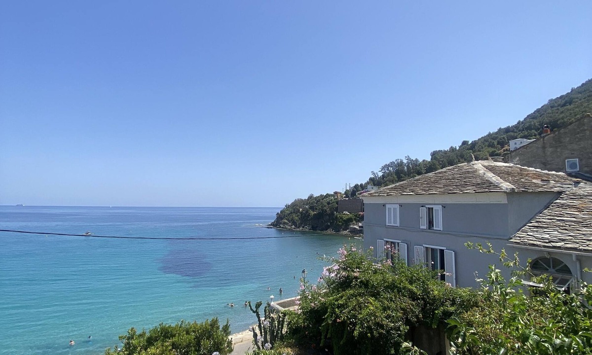 Brando House | Maison en Bord de mer Corse Lavasina