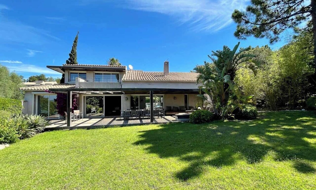 Cala Rossa Villa | Modern Villa Domaine Cala Rossa swimming pool private beach on foot 7bed/7bath