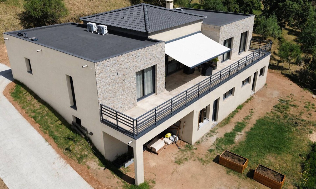 Cauro Villa | Modern villa with Spa and beautiful mountain view, near beaches and Ajaccio