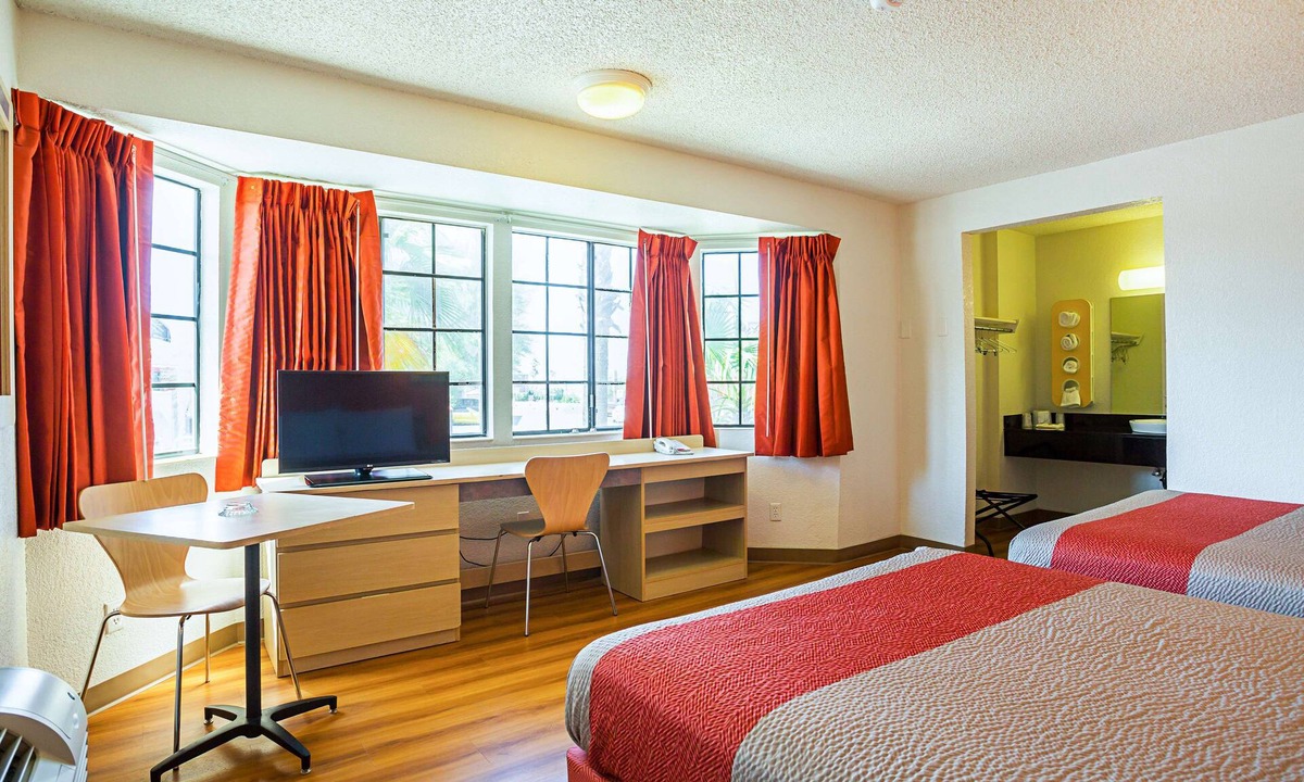 Yuma Hotel | Motel 6 Yuma, AZ - East