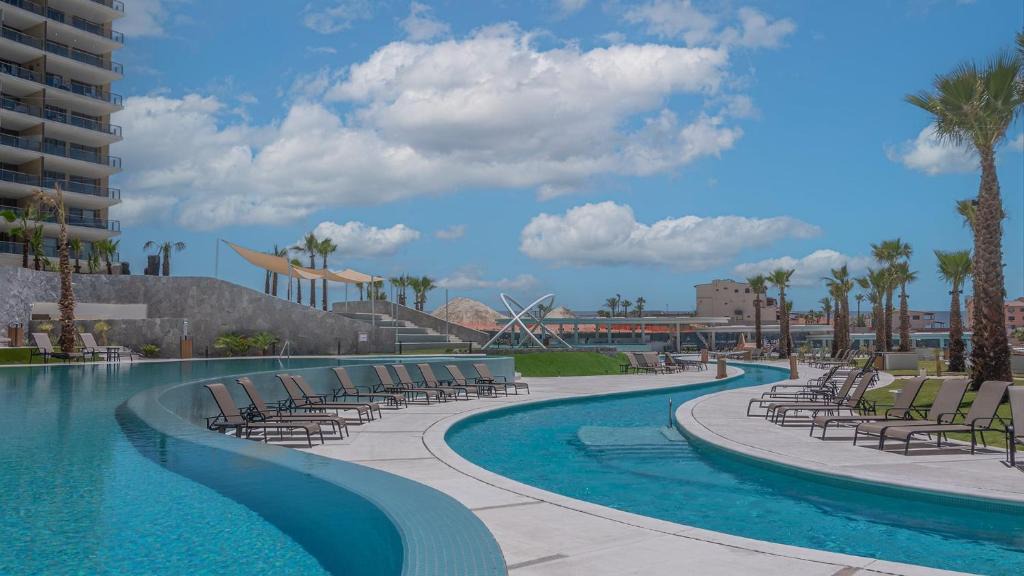 Ferrocarrilera House | New Beachfront Resort Offering Luxury & Incredible Views