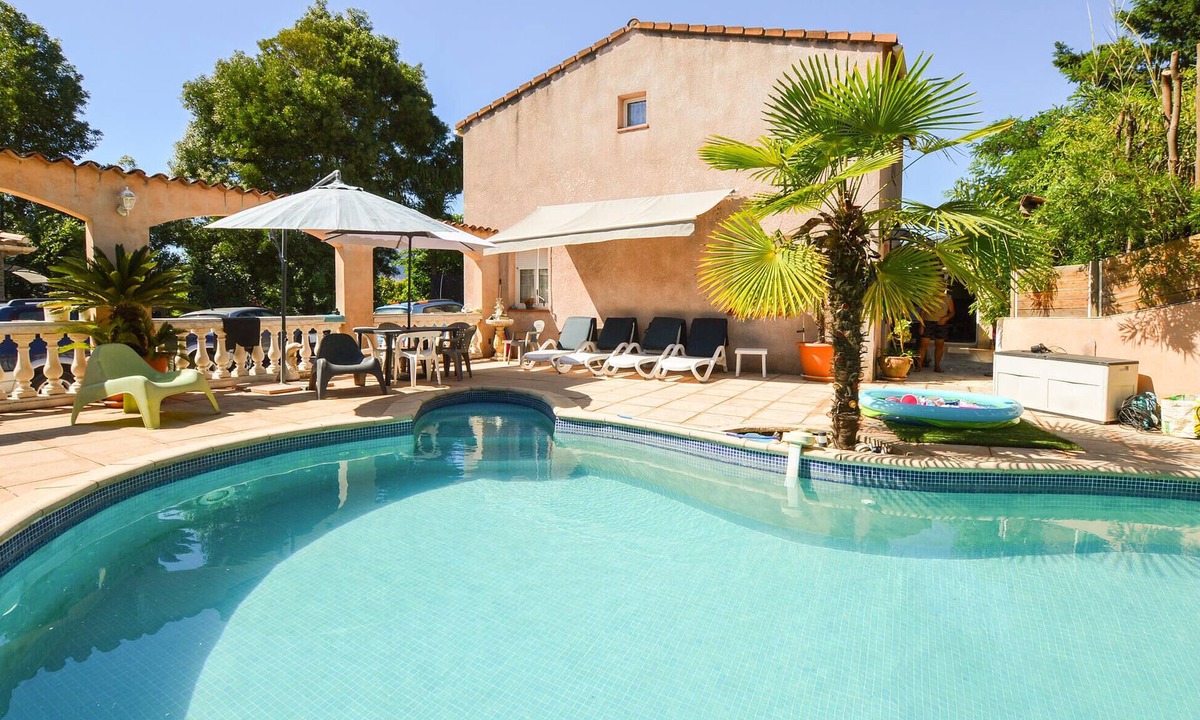 Cuttoli-Corticchiato House | Nice home in MEZZAVIA with outdoor swimming pool