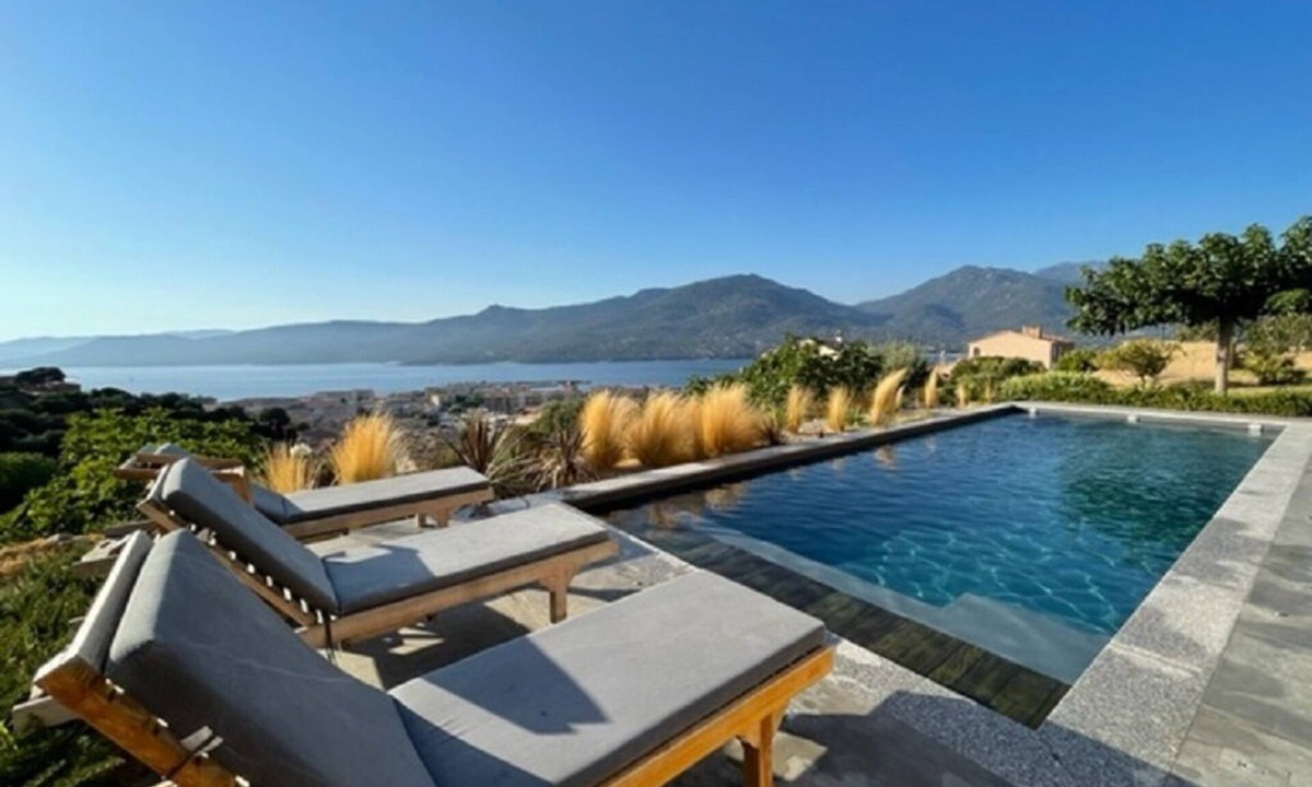 Propriano House | Propriano Casa di Rifuju- Spacious house-Sea view-Garden 1200m2-Port-5'car