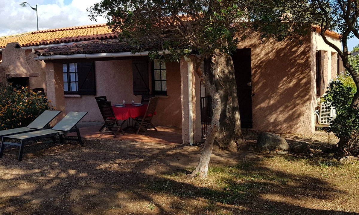 Porto-Vecchio Villa | Small house 4/6 persons 700 m from the beach of st cyprien