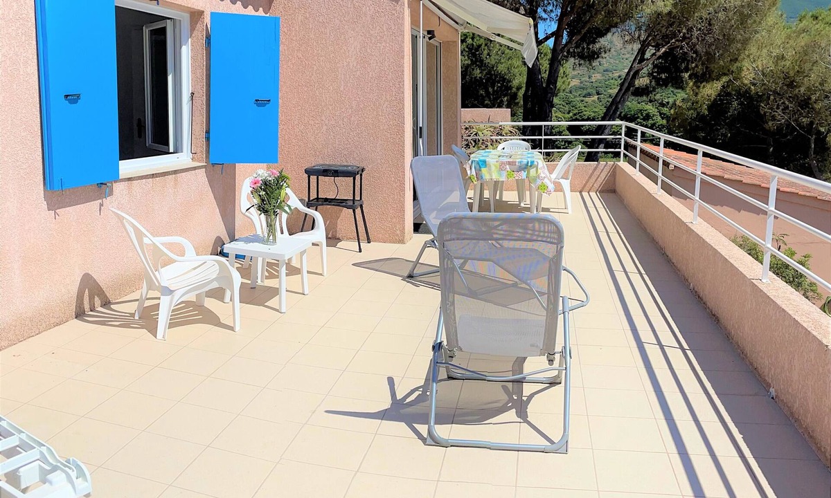 Appietto House | Spacious house with sea view - Large terrace - Golfe de Lava near Ajaccio.
