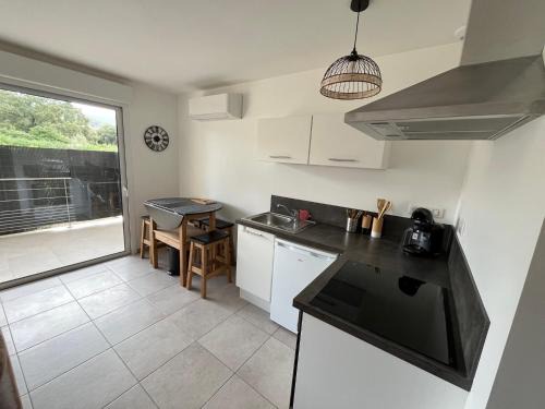 Cauro Apartment | STUDIO CHARMANT à 10 MIN DES PLAGES
