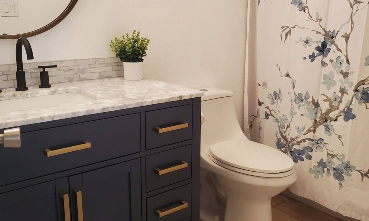 Escalante House | Stylish Central 2BR Townhouse | Walk to Sloan Park