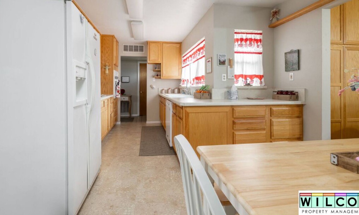 Farmington House | The Jacobs Family Home