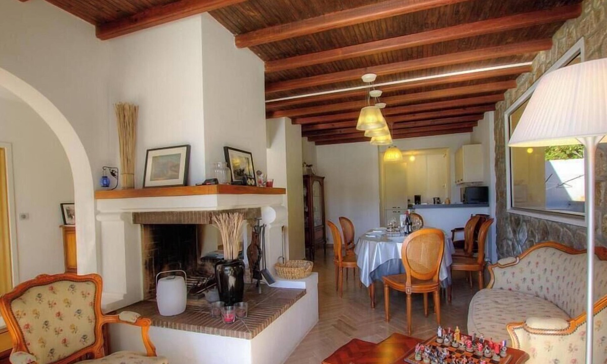Afa House | The villa - AFA - Gîte