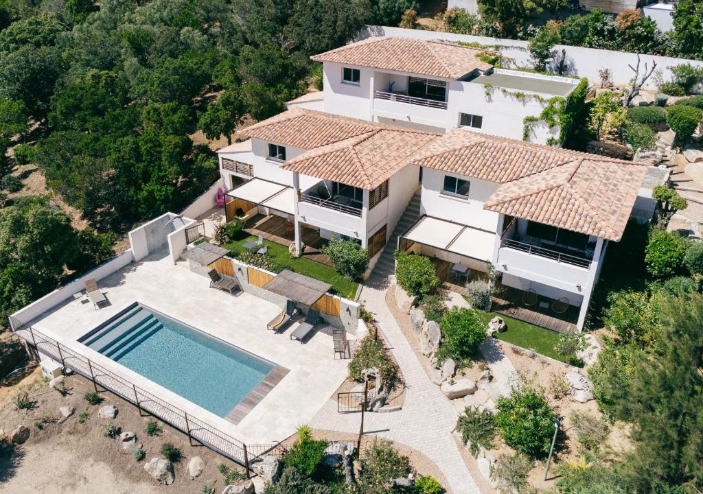 Sainte-Lucie-de-Porto-Vecchio Apartment | Très belle Résidence vue mer et piscine chauffée - BACCALOCATION