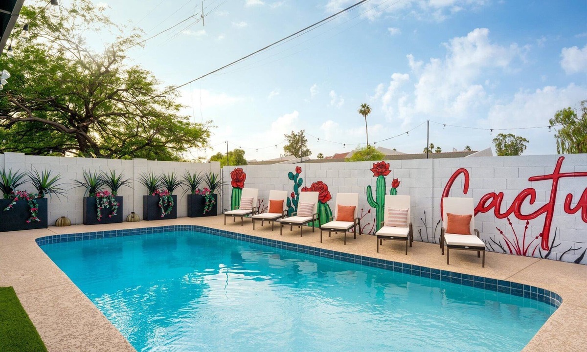 Tempe House | Ultimate Getaway, Pool, Hot Tub & Mini Golf