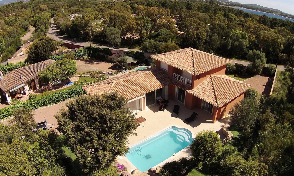Porto-Vecchio Villa | Villa 500 m from the sea Gulf of Porto Vecchio, heated pool; absolute calm.