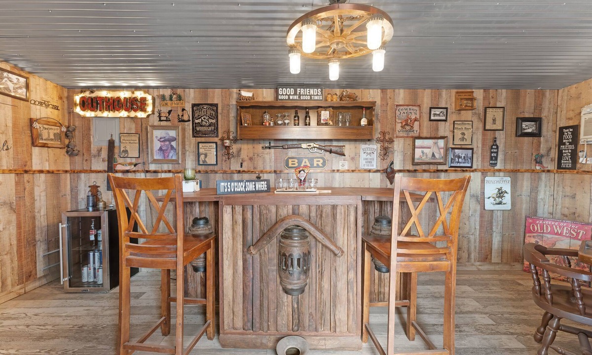 Stratford Estates House | Wild West Town and Ranch - unique getaway w pool, hot tub, arcade, pool table.