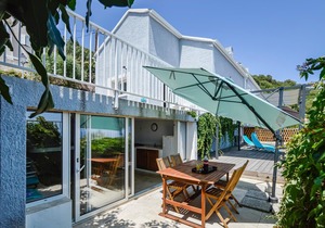 3 bedroom accommodation in Pietranera