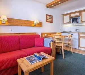 Residence Pierre Vacances Le Peillon Maeva Selection People 