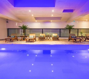 Zenia Hotel 