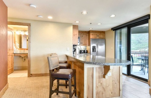 Park City Condo | 1 Bedroom Condo w/Ski-in/out Access | Fireplace