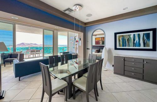Sandy Beach House | 2BR Beachfront Condo on Sandy Beach #703