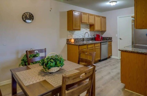 South Mountain Condo | 2BR Condo with patio, Heated Pool, Spa & Gym Access