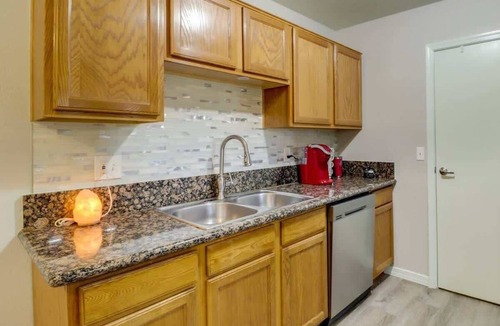 South Mountain Condo | 2BR Condo with patio, Heated Pool, Spa & Gym Access