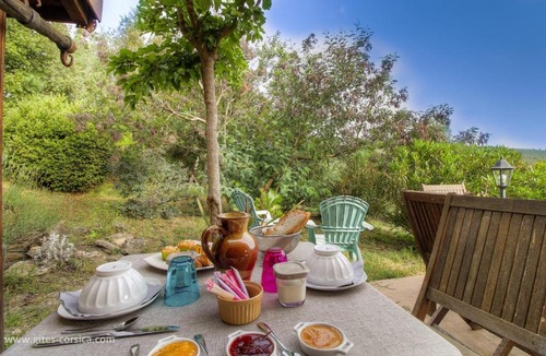 Favalello Bed & Breakfast | A casa aperta