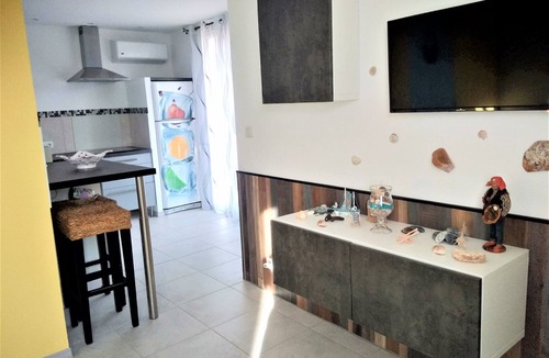La Marana Apartment | "A CUSTOM NEST by the sea! "